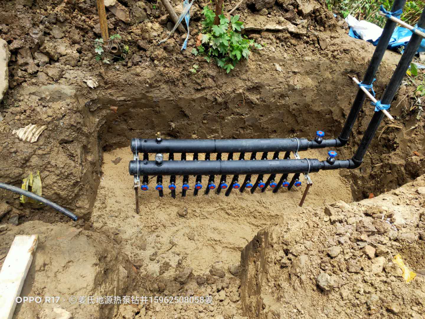 江陰市泓佳和院123號地源熱泵室外分水器.jpg